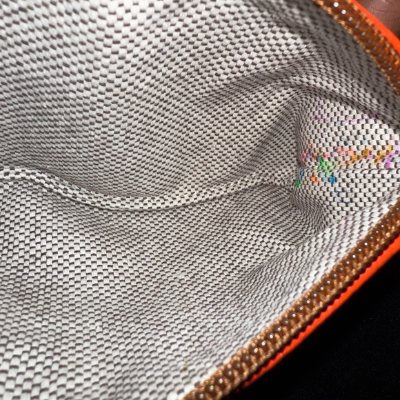 DOONEY & BOURKE RED PEBBLE LEATHER ID ZIP POUCH CASE - Picture 7 of 10